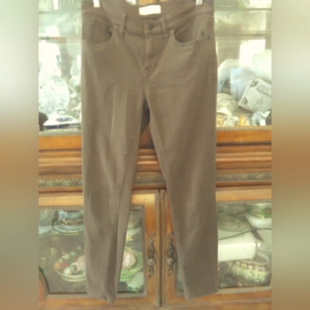 BNWOT MADEWELL SKINNY PANTS SZ.28 VERY DARK GREEN COLOR STRETCHES